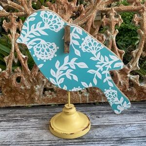 Vintage Charming Bird-Shaped Photo Stand with Floral Design